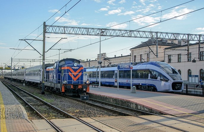Coraz więcej składów zastępczych w PKP Intercity
