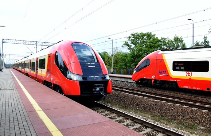 Prostowanie magistrali Warszawa – Gdańsk może pomóc ruchowi aglomeracyjnemu