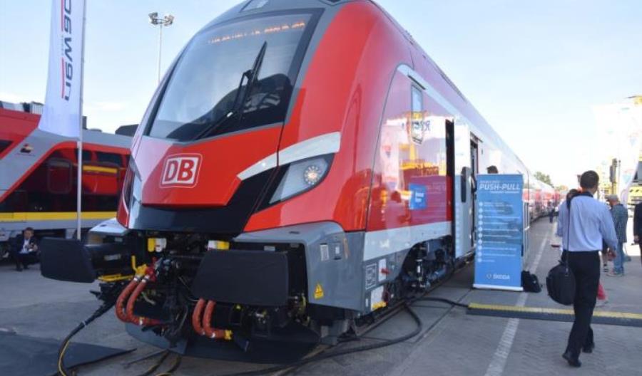DB wciąż nie wozi pasażerów zestawami push-pull od Škody. Brakuje homologacji DB wciąż nie wozi pasażerów zestawami push-pull od Škody. Brakuje homologacji