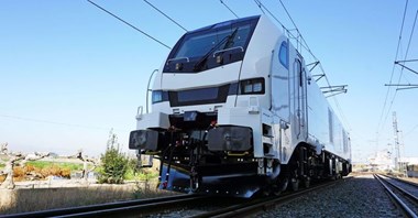 Stadler dostarczy kolejne lokomotywy do ELP. Będą wielosystemowe