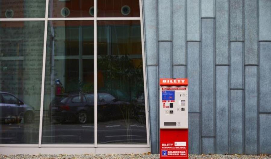 PKP Intercity chce montować mnóstwo biletomatów. Nowe lokalizacje PKP Intercity chce montować mnóstwo biletomatów. Nowe lokalizacje