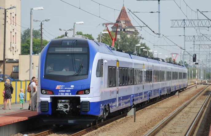 Stadler wygrywa przetarg na dostawę 12 ezt dla PKP Intercity