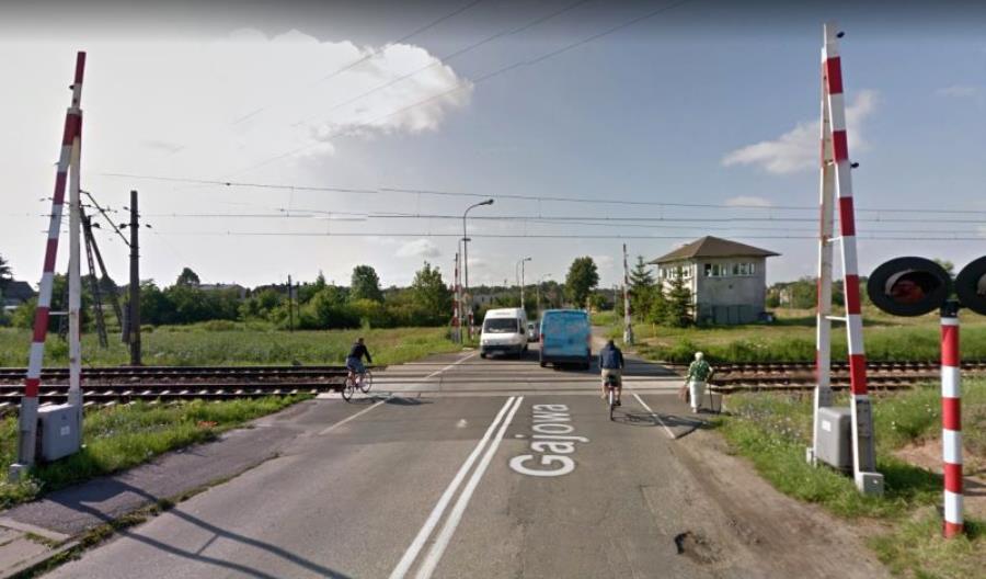 Gniezno: Rowerzystka zginęła na przejeździe, jest raport PKBWK Gniezno: Rowerzystka zginęła na przejeździe, jest raport PKBWK