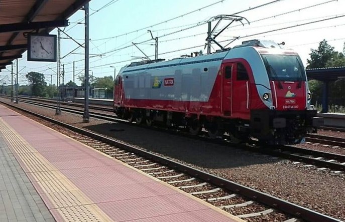 Jak co miesiąc: Kolejne barwy Dragona 2. Nowym klientem Natrix