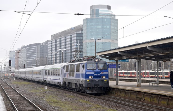 PKP Intercity chce lepiej reagować na potoki pasażerów w weekendy