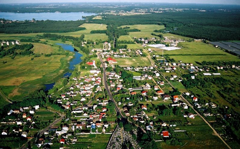 Wieliszew - widok na miejscowość z lotu ptaka.