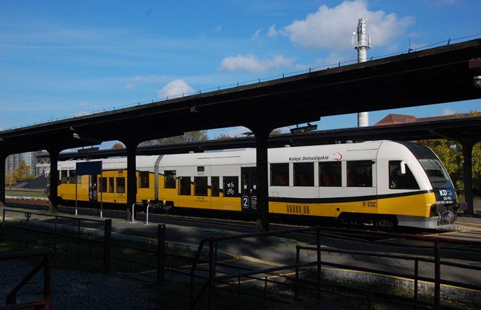 Dolny Śląsk przejął sześć odcinków linii kolejowych od PKP SA