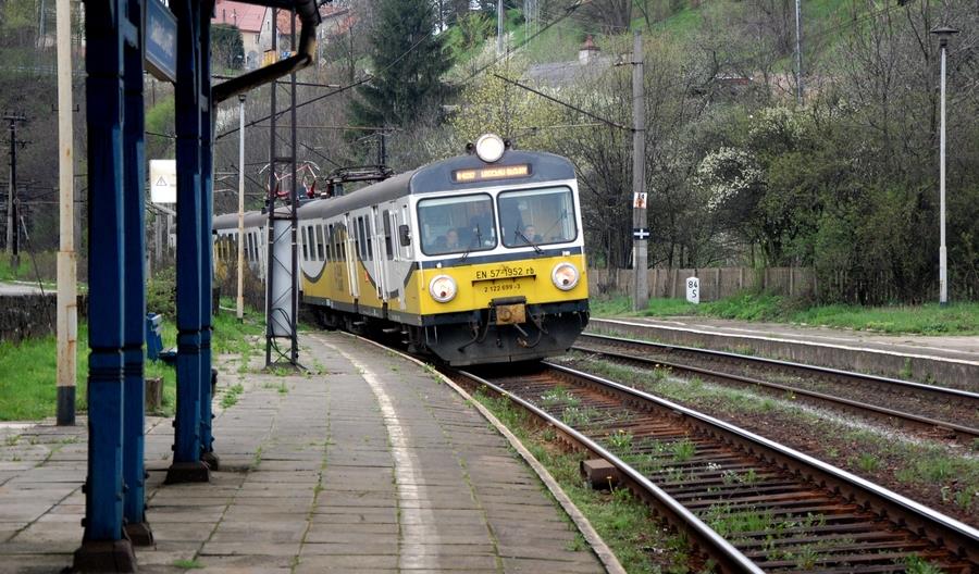 Województwo dolnośląskie nie chce już udziałów w Przewozach Regionalnych Województwo dolnośląskie nie chce już udziałów w Przewozach Regionalnych