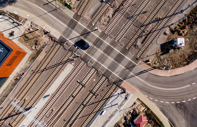 Prezes UTK: Większość niebezpiecznych zdarzeń na kolei ma miejsce przejazdach kolejowo-drogowych