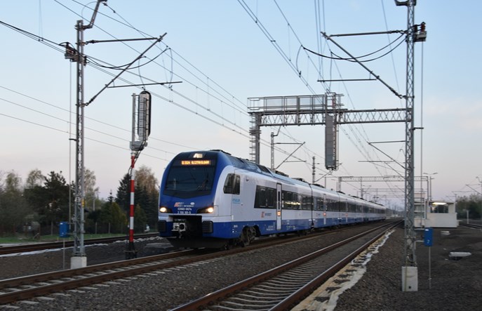 Pozytywna decyzja Komisji Europejskiej o dofinansowaniu przebudowy linii radomskiej