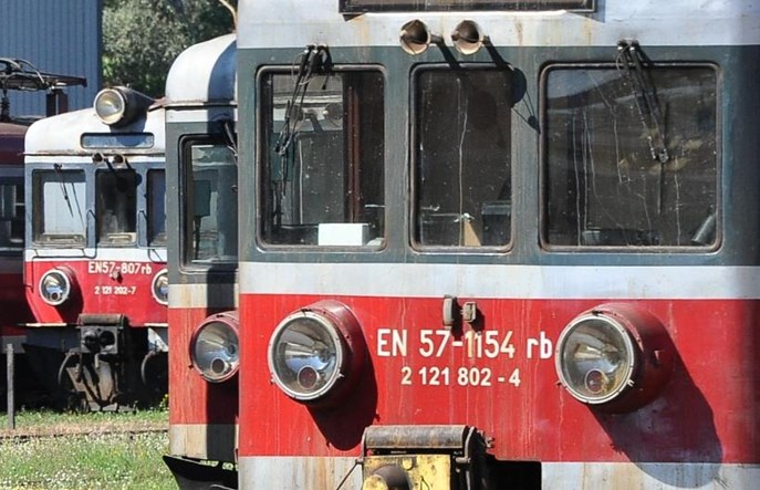 Po torach wozi nas coraz starszy tabor. Trzeba kupować nowy, nie tylko modernizować