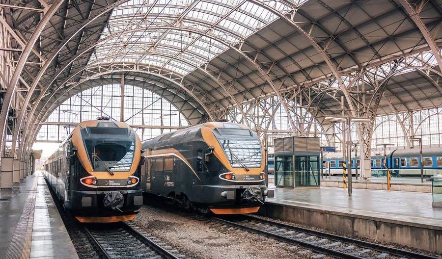 Koleje Dolnośląskie już nie wstydzą się pociągów Leo Express do Pragi Koleje Dolnośląskie już nie wstydzą się pociągów Leo Express do Pragi