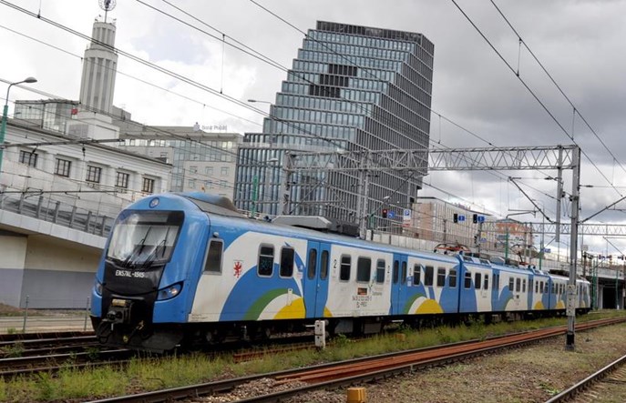 Zachodniopomorskie sprzedaje zmodernizowane EN57AL