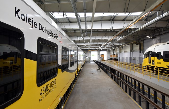 Koleje Dolnośląskie kupują 11 zespołów trakcyjnych. W tym hybrydy