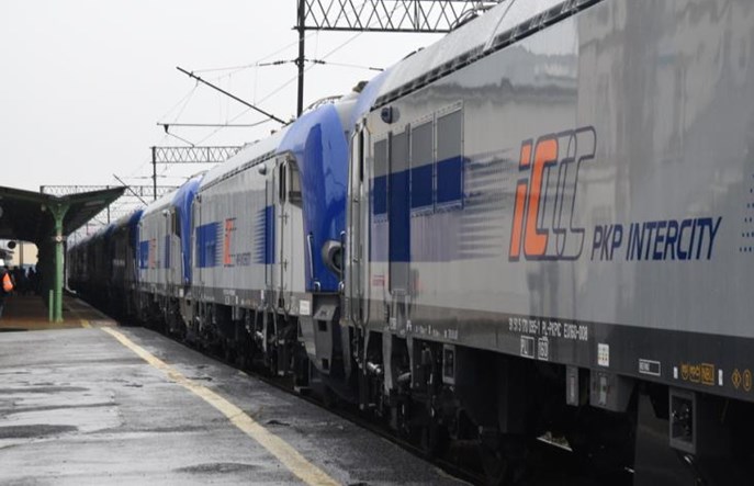 Dopuszczenie dla lokomotywy elektrycznej typu E4DCU „Griffin” dla PKP Intercity