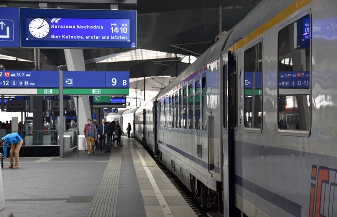 Kontrole sanitarne w pociągach międzynarodowych. Oświadczenie PKP Intercity