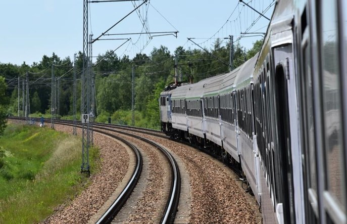 Bez przesyłek konduktorskich w PKP Intercity do odwołania