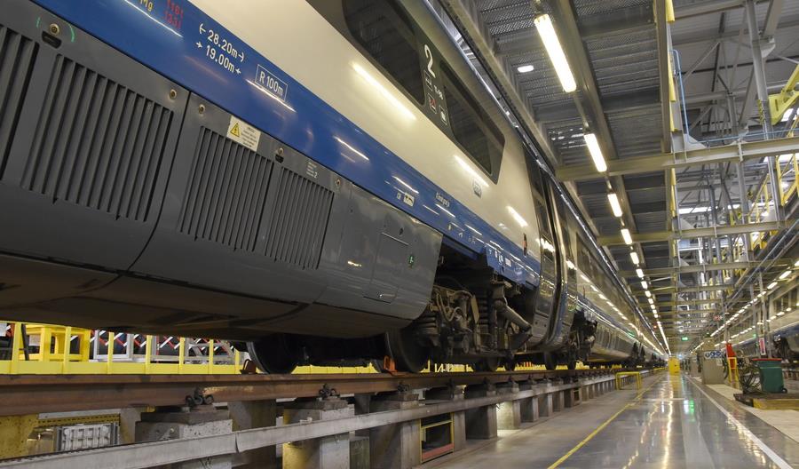 PKP Intercity zamawia klimatyzatory do Pendolino. Dlaczego nie naprawi ich Alstom? PKP Intercity zamawia klimatyzatory do Pendolino. Dlaczego nie naprawi ich Alstom?