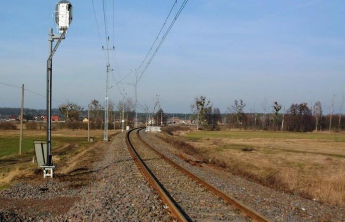 Kolejna długotrwała naprawa naprawionej linii 281. Maszynista odmówił jazdy po niej