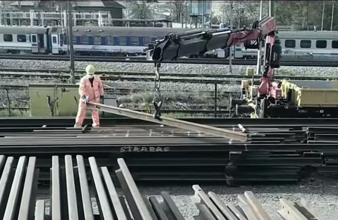 Pracownicy PKP PLK zawsze na służbie. Zobaczcie!