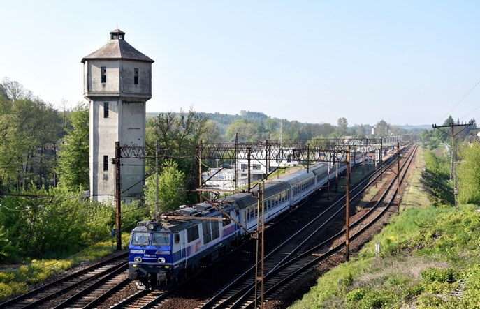 W pociągach można zajmować wszystkie miejsca siedzące. W Intercity będzie trzeba mieć miejscówkę