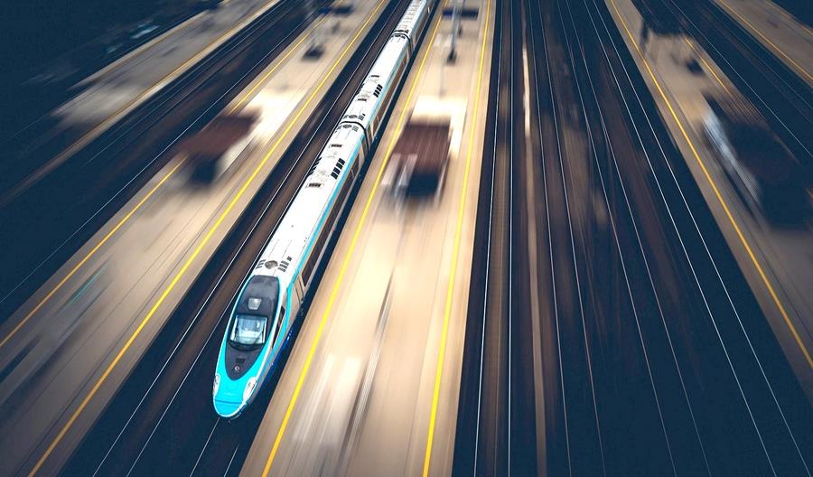 Więcej Pendolino na torach. PKP Intercity przywraca kolejne pociągi Więcej Pendolino na torach. PKP Intercity przywraca kolejne pociągi