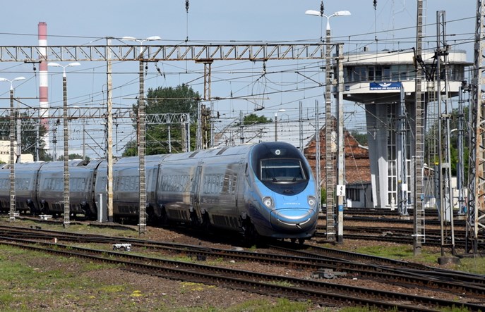 200 km/h z Warszawy do Gdańska? Może w grudniu 2020