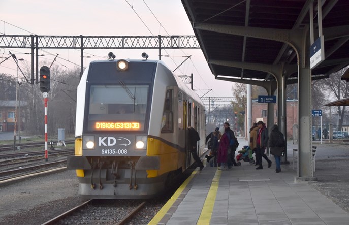 Kolejna próba kupna spalinowych pojazdów przez Koleje Dolnośląskie