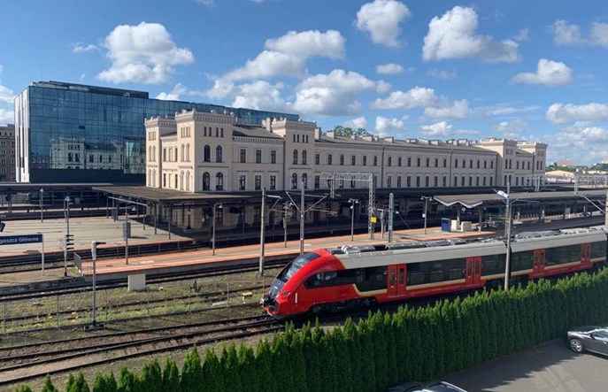 Elf 2, którego nie chciało SKM Warszawa, przebudowany. „Jest nim spore zainteresowanie"