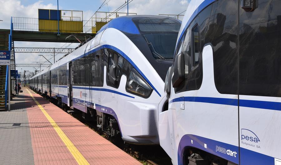 Prawie 2,2 miliona pasażerów w pociągach PKP IC w ciągu niecałego miesiąca wakacji Prawie 2,2 miliona pasażerów w pociągach PKP IC w ciągu niecałego miesiąca wakacji