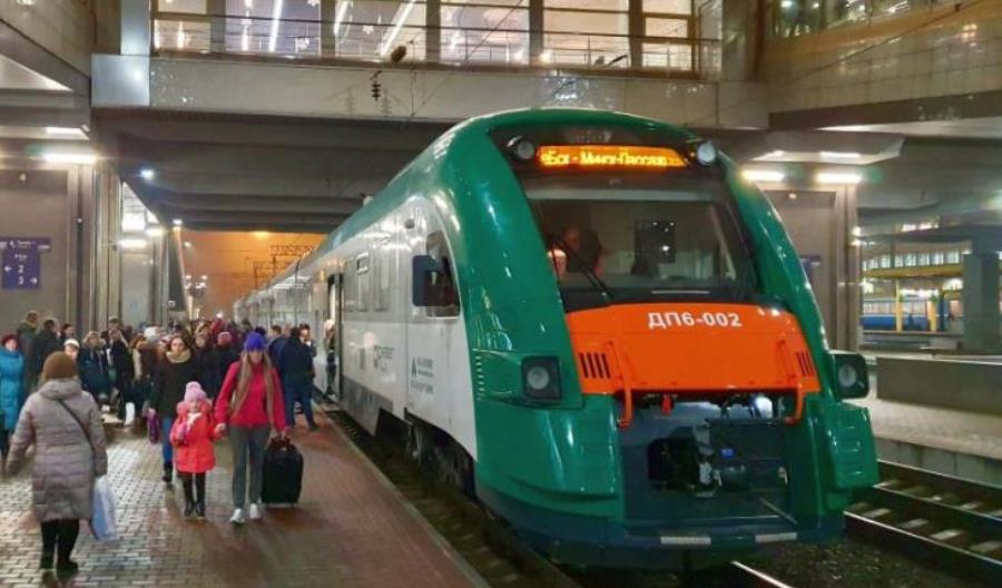 Pesa, Stadler Polska i CAF mają szansę na kontrakt na Łotwie Pesa, Stadler Polska i CAF mają szansę na kontrakt na Łotwie