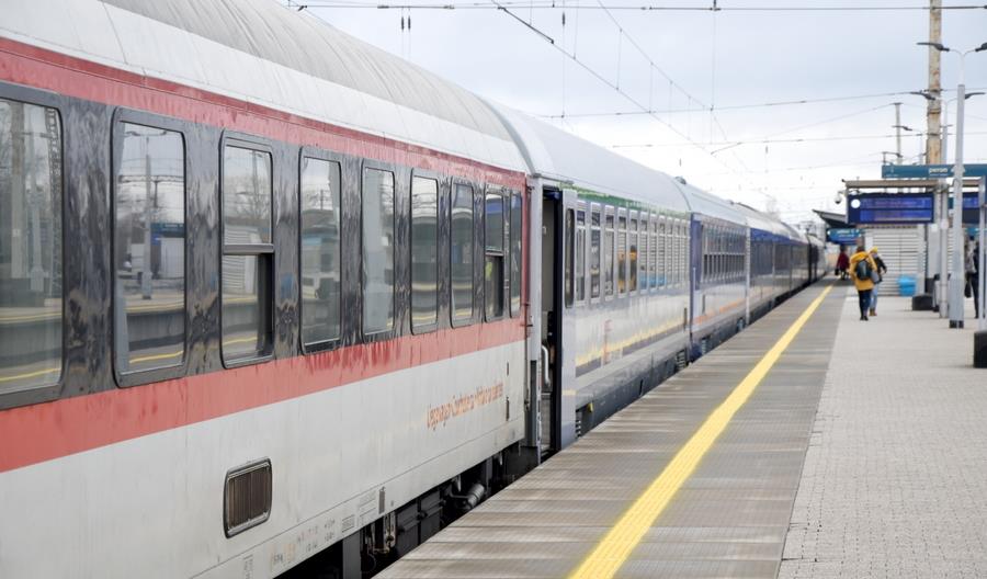 Ile pociągów PKP Intercity spóźniło się w 2019 roku?