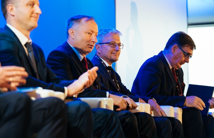 Jubileuszowy Kongres Kolejowy 19 listopada w Warszawie