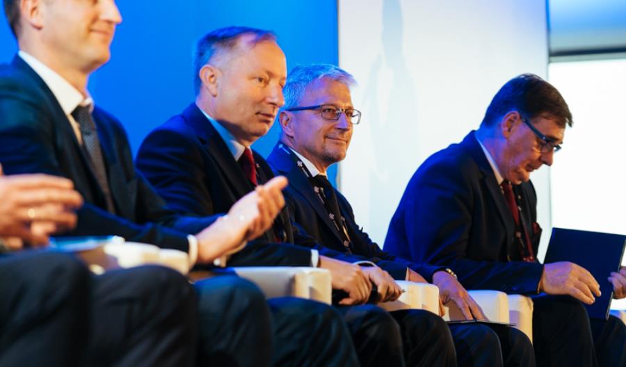 Jubileuszowy Kongres Kolejowy 19 listopada w Warszawie Jubileuszowy Kongres Kolejowy 19 listopada w Warszawie