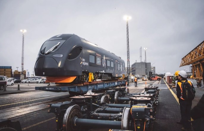 Chińskie zespoły trakcyjne dla Leo Expressu nie wyjadą na tory w 2020 roku