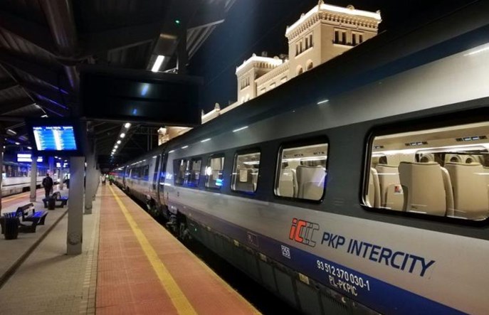 Pendolino w Bydgoszczy. PKP Intercity: Chcieliśmy zapewnić więcej miejsc siedzących