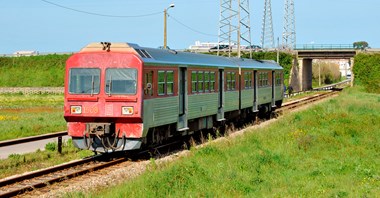 Koleje Portugalskie chcą uruchomić wodorowe, wąskotorowe pociągi