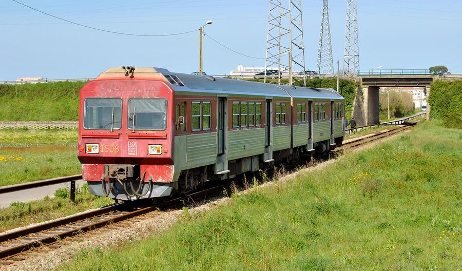 Koleje Portugalskie chcą uruchomić wodorowe, wąskotorowe pociągi Koleje Portugalskie chcą uruchomić wodorowe, wąskotorowe pociągi
