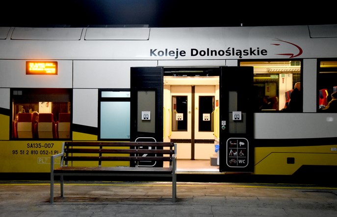 Dolnośląskie przejmuje linię kolejową do Karpacza