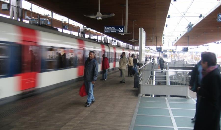 Francja. Alstom po przejęciu Bombardiera wycofuje ofertę na pociągi linii RER B Francja. Alstom po przejęciu Bombardiera wycofuje ofertę na pociągi linii RER B
