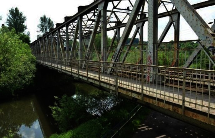 PKP PLK przebuduje mosty i wiadukt między Wałbrzychem a Kłodzkiem na linii 286