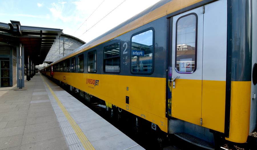 RegioJet kupuje kolejne wagony z Niemiec RegioJet kupuje kolejne wagony z Niemiec