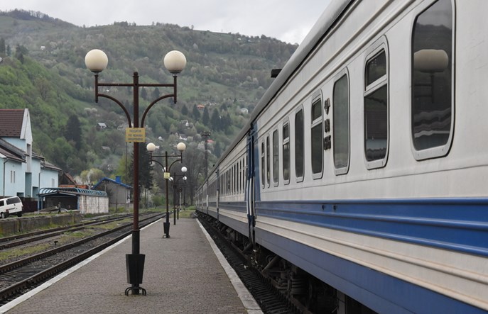 Koleje Ukraińskie chcą kupić wagony pasażerskie. Do przetargu zaproszona Pesa