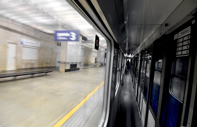 TLK Ustronie, czyli nocny warszawski „ekspres”. Bez zatrzymania w centrum stolicy