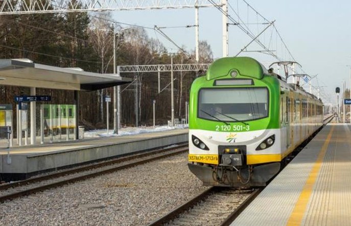 Od 28 czerwca z Warszawy bezpośrednio po linii nr 8 do Radomia. W jakim czasie?