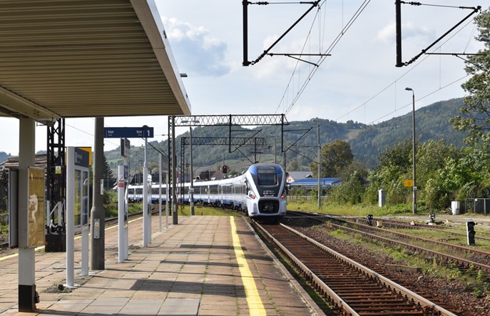 192 miliony złotych straty PKP Intercity za 2020 rok. Spółka komentuje przyczyny