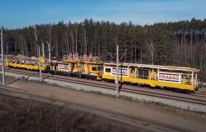 Rozstrzyga się kwestia wymiany sieci trakcyjnej na linii nr 22