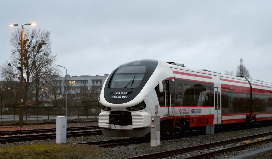 Wielkopolska chce kupić używany spalinowy zespół trakcyjny Wielkopolska chce kupić używany spalinowy zespół trakcyjny
