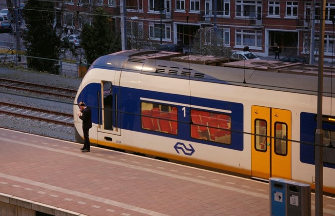 Brak dyżurnych ruchu zatrzymał pociągi w Holandii