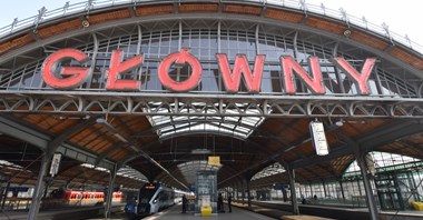 PLK i CPK planują szereg inwestycji kolejowych we Wrocławiu (Mapy)